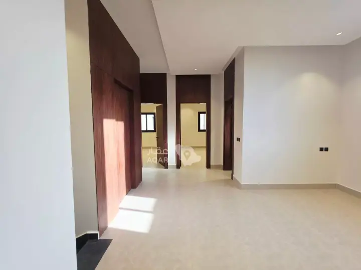 4 bedroom villa in Al Aridh, Riyadh 3