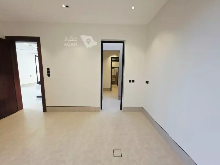 4 bedroom villa in Al Aridh, Riyadh 7