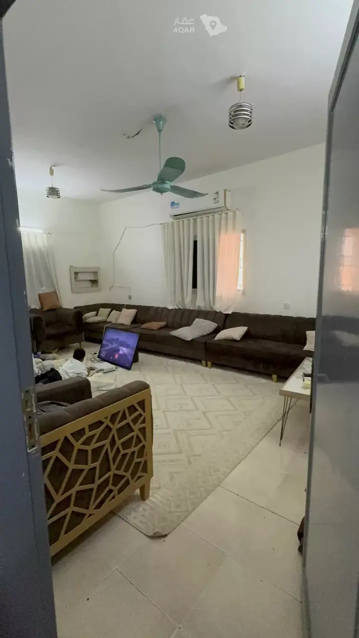 3 bedroom villa in Namar, Riyadh 5