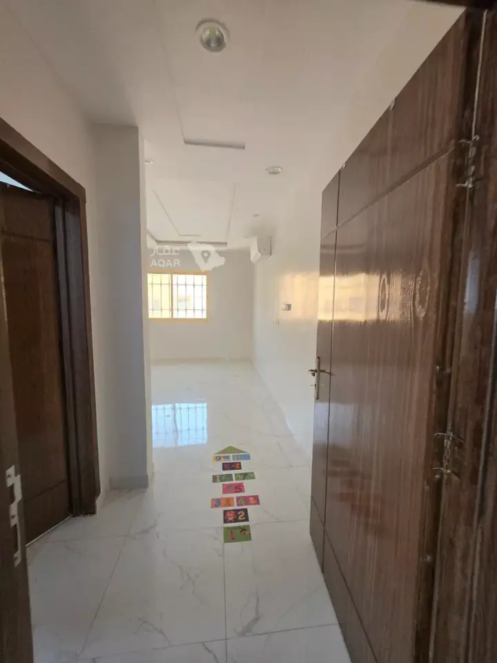 فيلا 5 غرف في العزيزية، الرياض 15