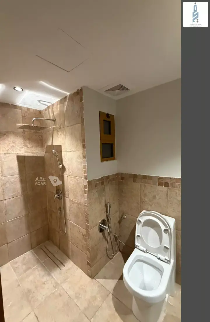 3 bedroom villa in Hittin, Riyadh 10