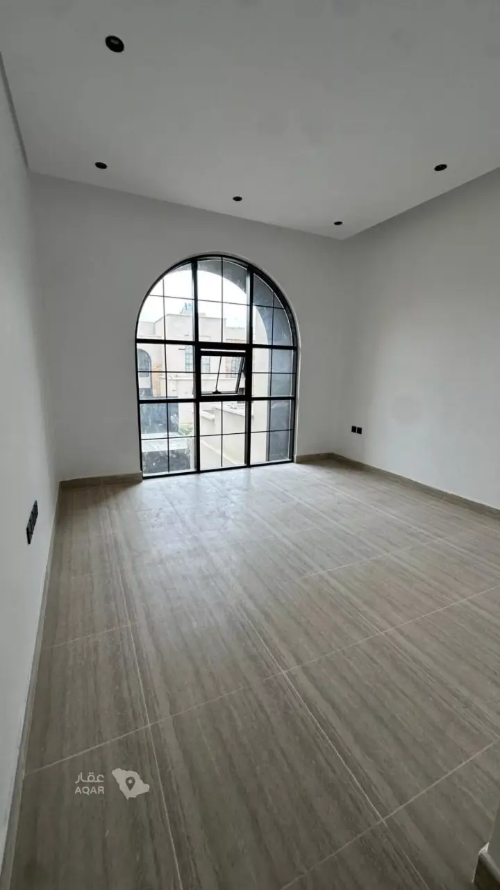 4 bedroom villa in Al Safa, Riyadh 6