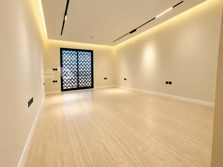 4 bedroom villa in Al Qairawan, Riyadh 7