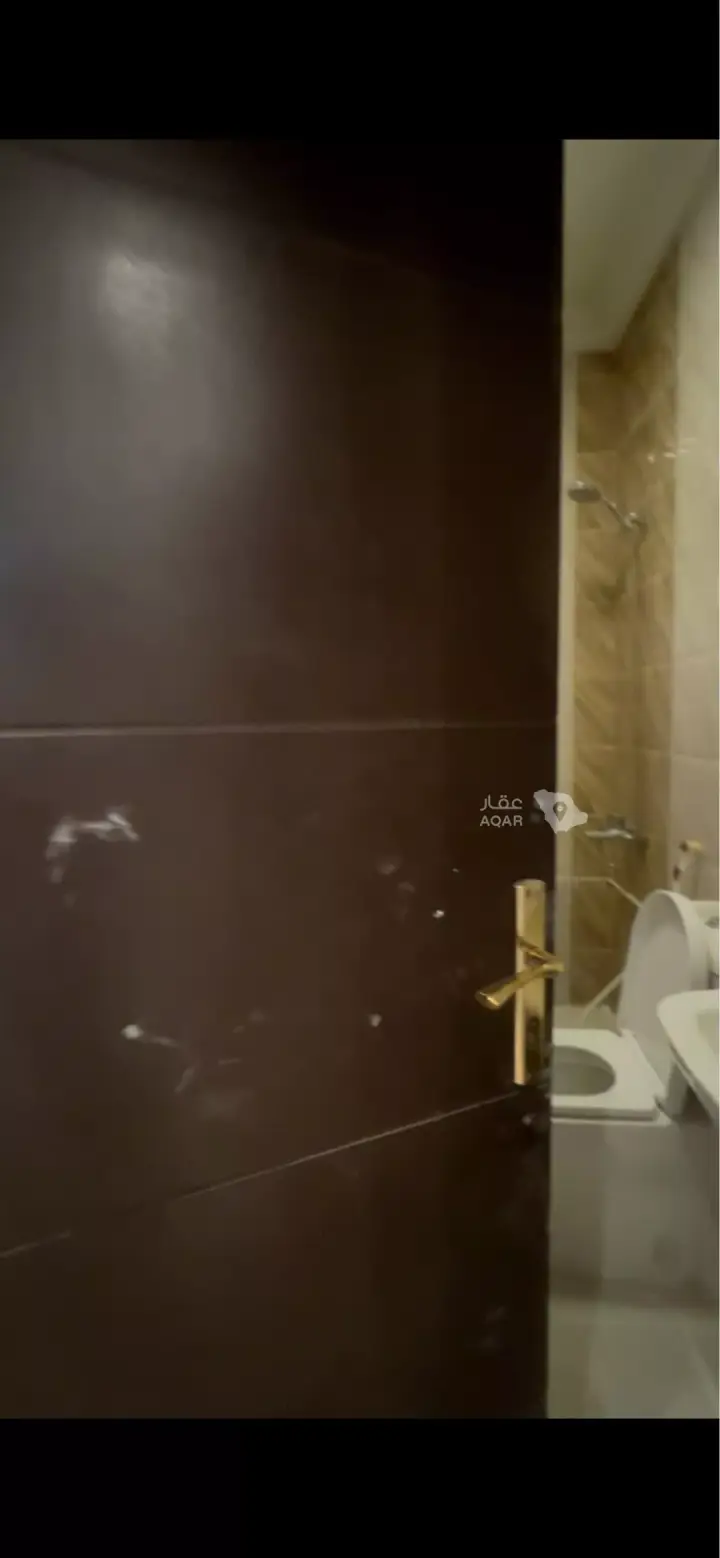 4 bedroom apartment in Ar Rayan, Jeddah 5