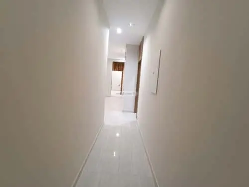 4 bedroom apartment in Al Qadisiyah, Riyadh 9