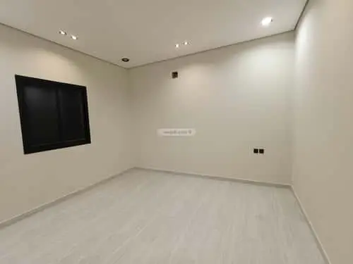 4 bedroom apartment in Al Qadisiyah, Riyadh 11