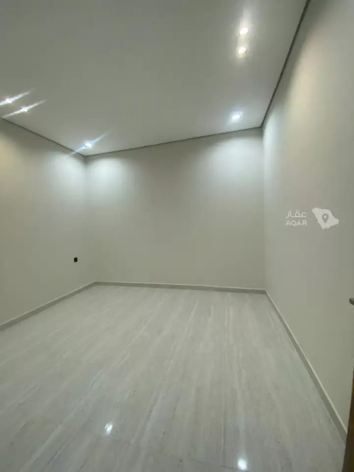 4 bedroom apartment in Al Qadisiyah, Riyadh 8