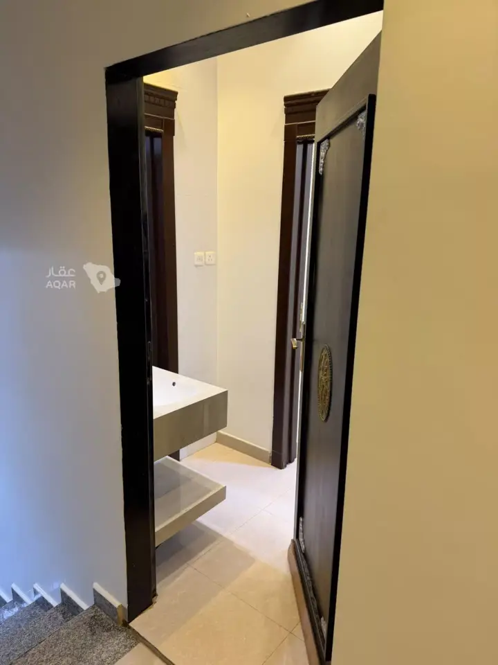 2 bedroom apartment in Al Mahdiyyah, Riyadh 6