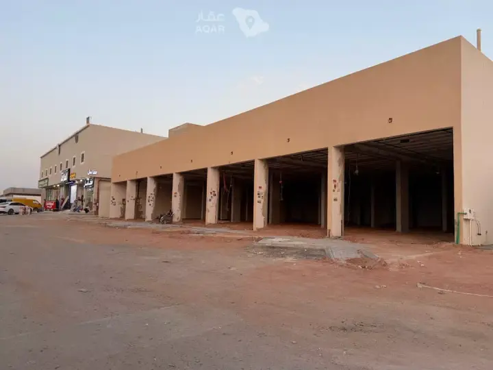 7 bedroom building in Al Janadriyah, Riyadh