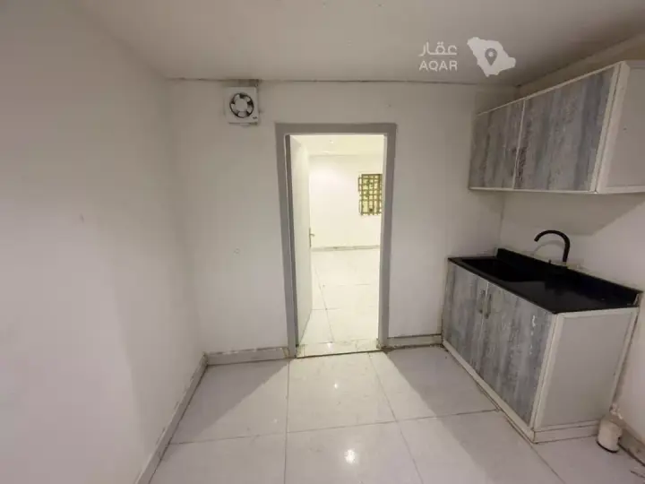 12 bedroom building in Al Munsiyah, Riyadh 3