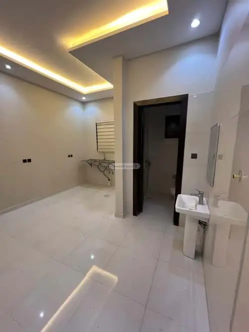 1 bedroom apartment in Al Bayan, Riyadh 6
