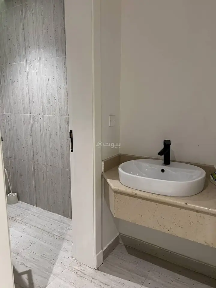 4 bedroom apartment in Salah Ad Din, Riyadh 6