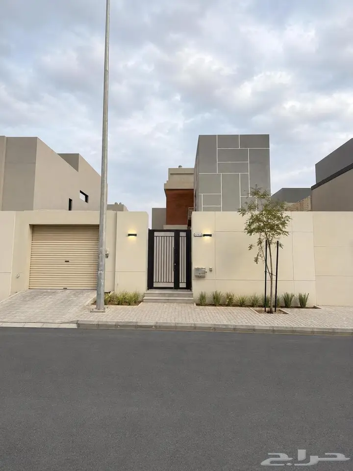 3 bedroom villa in Al Janadriyah, Riyadh