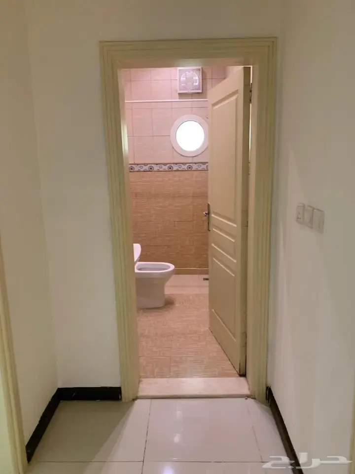 4 bedroom apartment in Al Shiraa, Jeddah 5