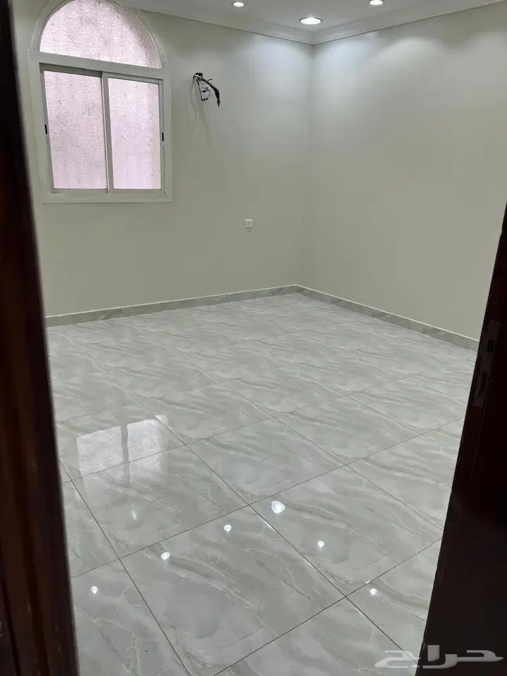 5 bedroom apartment in Al Difa, Madinah 3