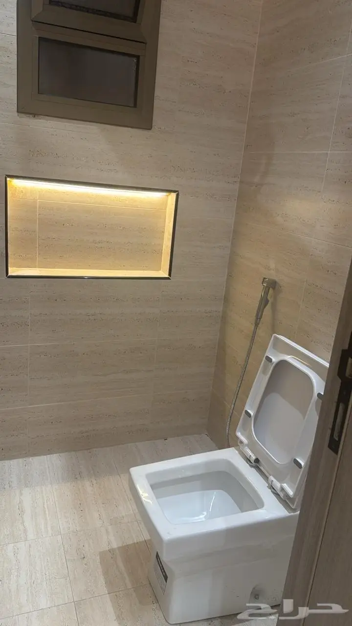 3 bedroom apartment in Al Difa, Madinah 6