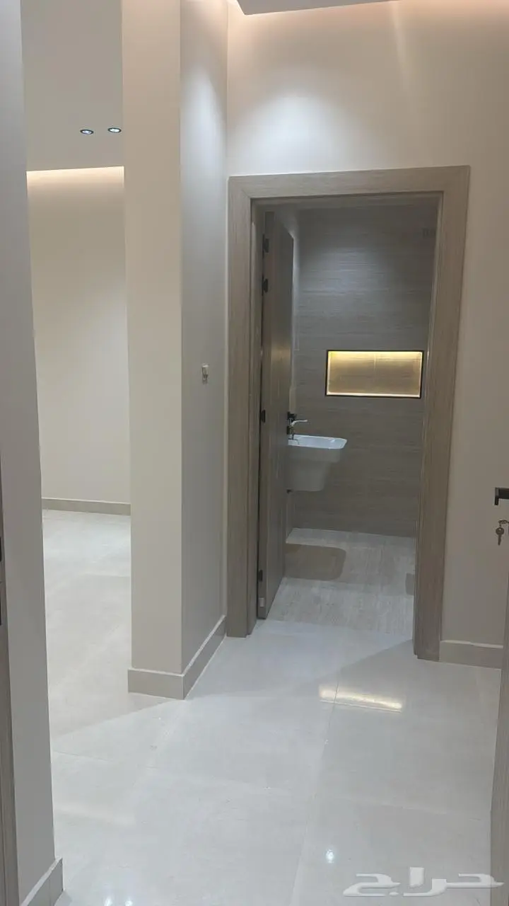 3 bedroom apartment in Al Difa, Madinah 12
