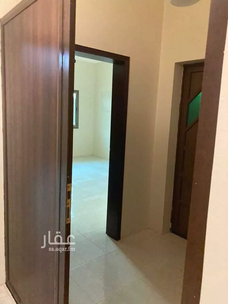 دور 5 غرف في الجامعيين 6