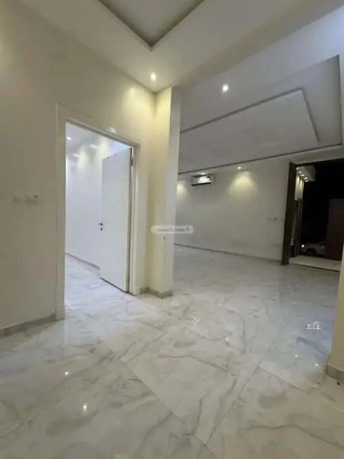 7 bedroom villa in Al Yarmouk, Riyadh 6