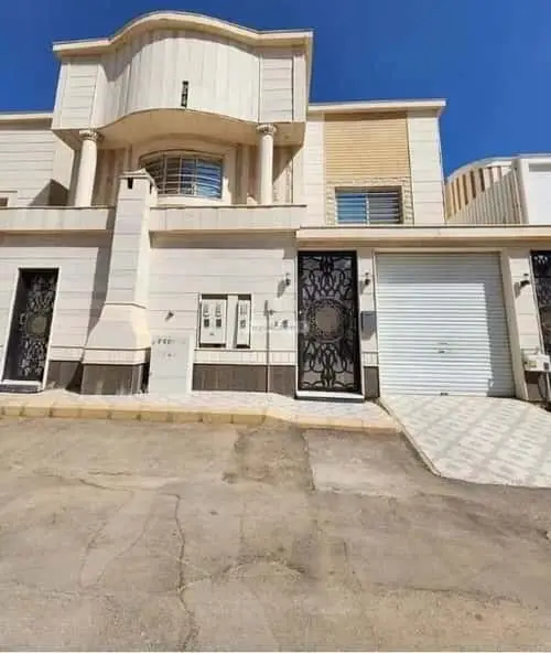5 bedroom apartment in Al Awali, Riyadh 10