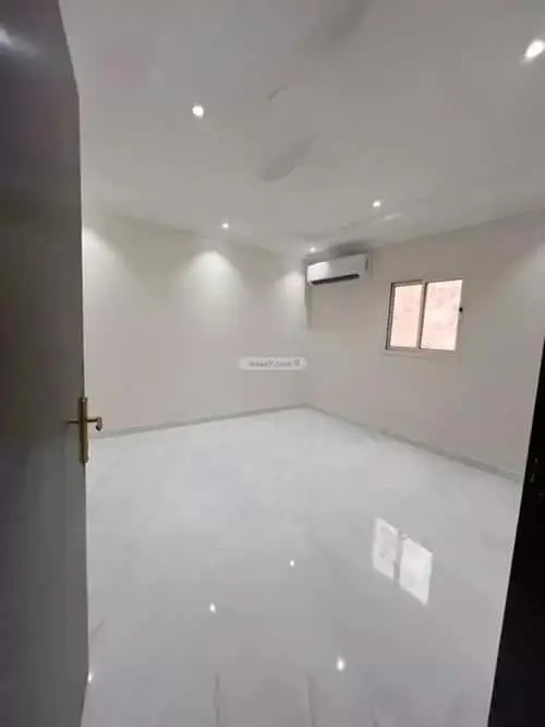 2 bedroom apartment in Al Awali, Riyadh 4