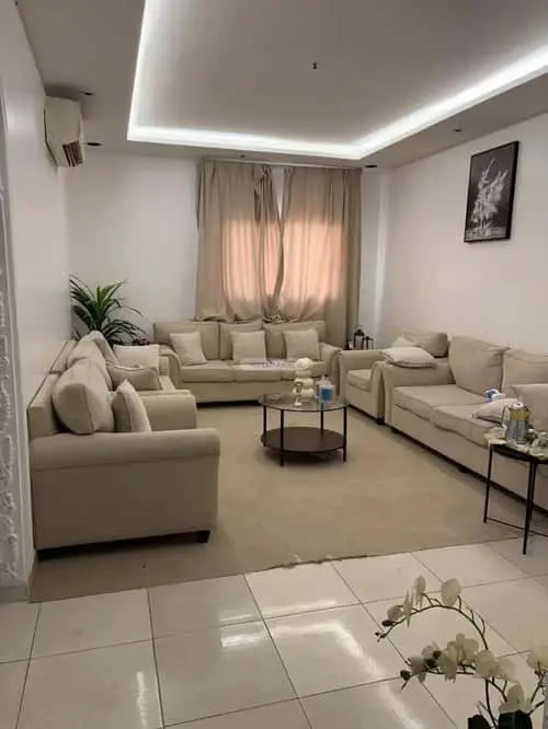 4 bedroom apartment in Ishbiliyah, Riyadh