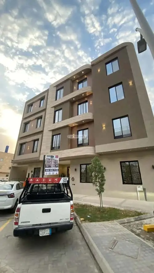 4 bedroom apartment in Granada, Riyadh 5