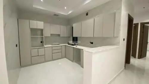 4 bedroom apartment in Granada, Riyadh 8