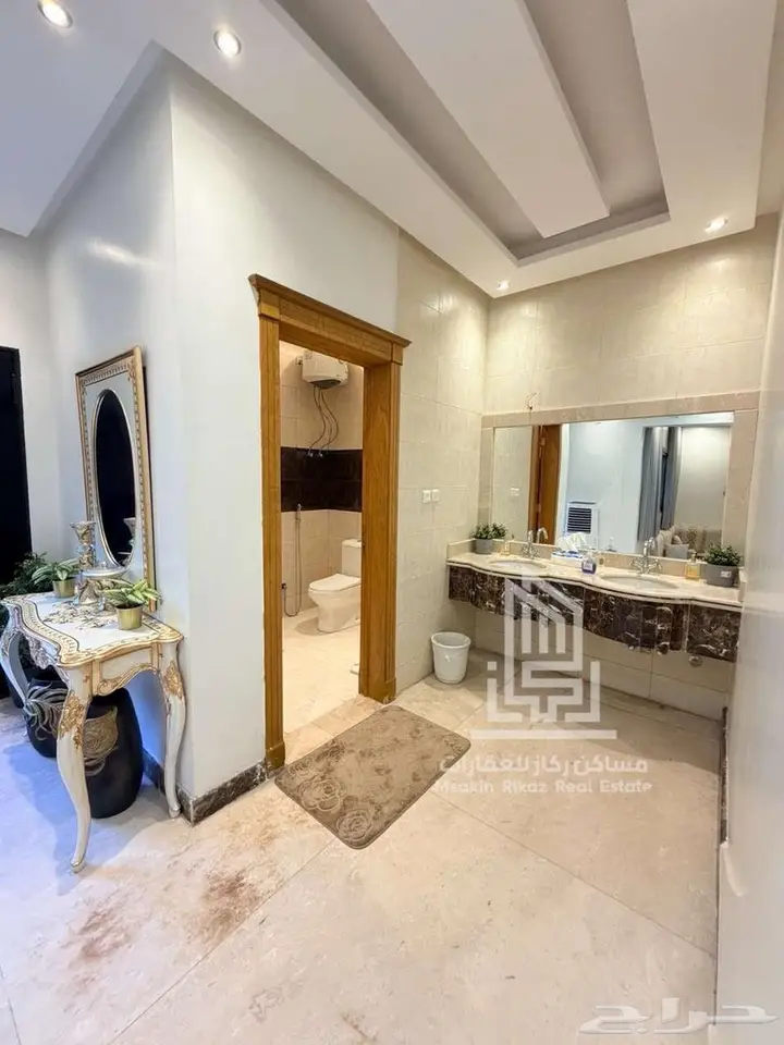 7 bedroom villa in Al Rabwa, Riyadh 9