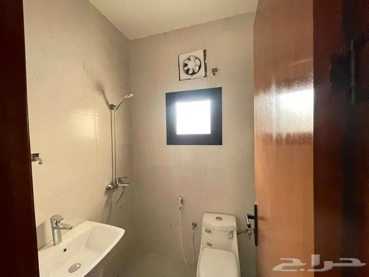 2 bedroom apartment in Al Rabwa, Jeddah 10
