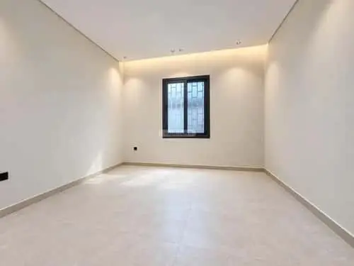 4 bedroom apartment in Al Safaa, Jeddah 2