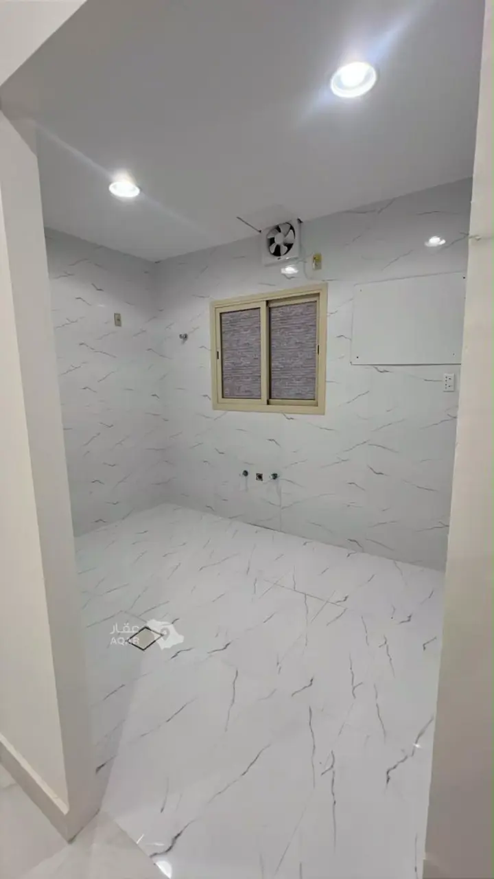 2 bedroom apartment in Granada, Eastern Province 3