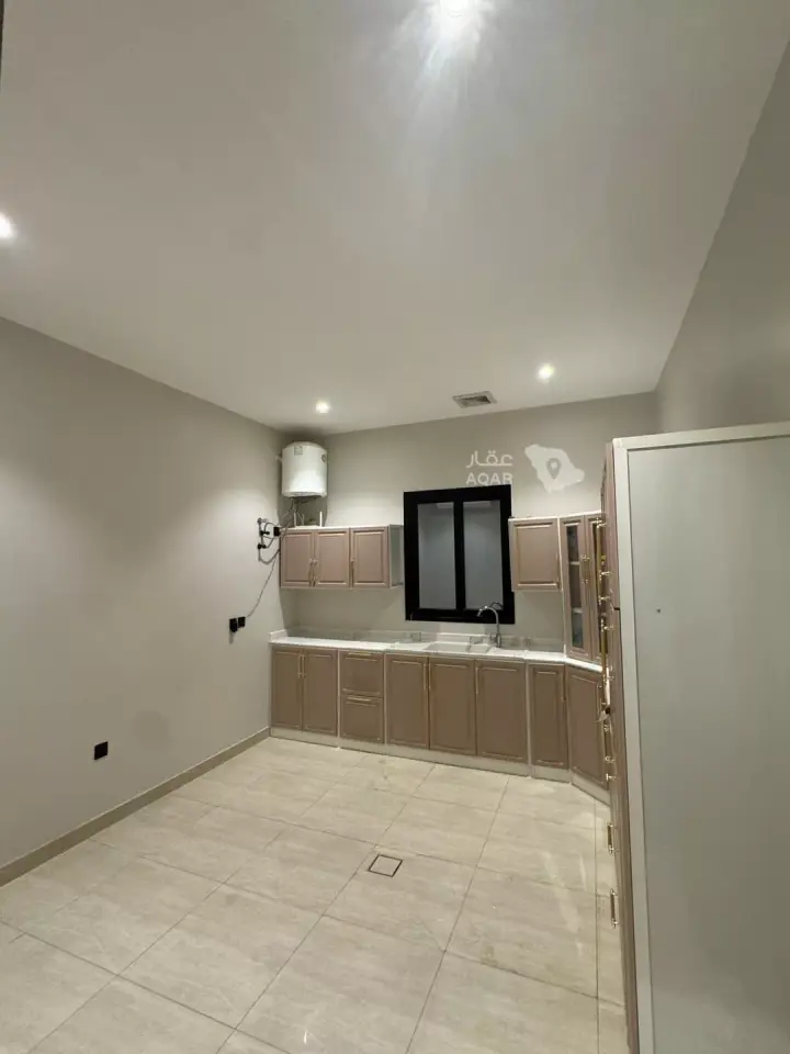 3 bedroom apartment in Badr, Eastern Province 3