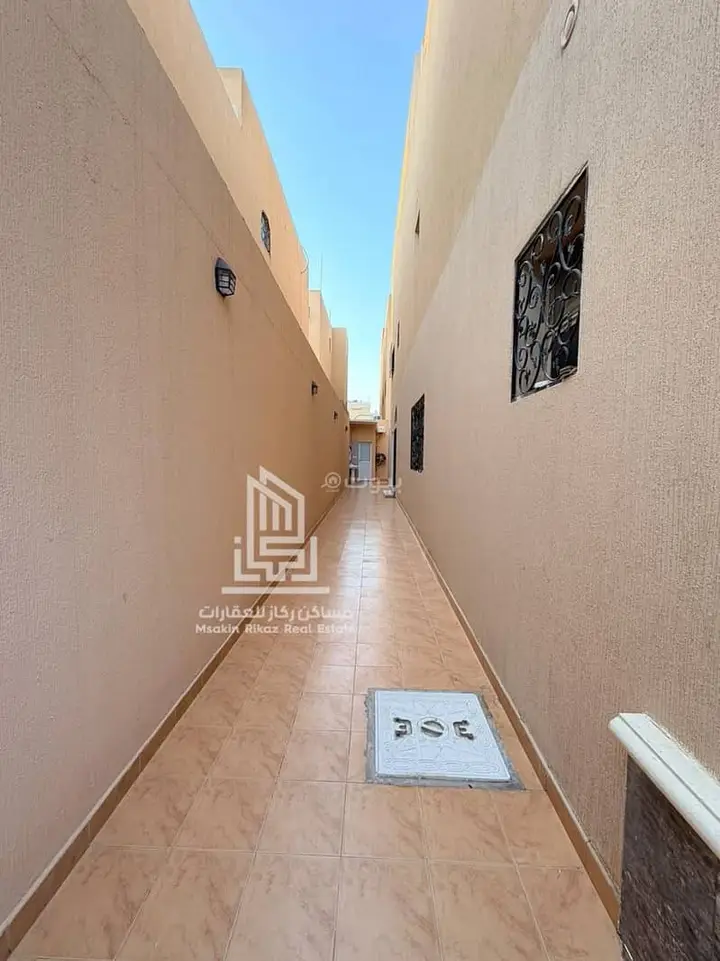 5 bedroom villa in Al Rabwa, Riyadh 4