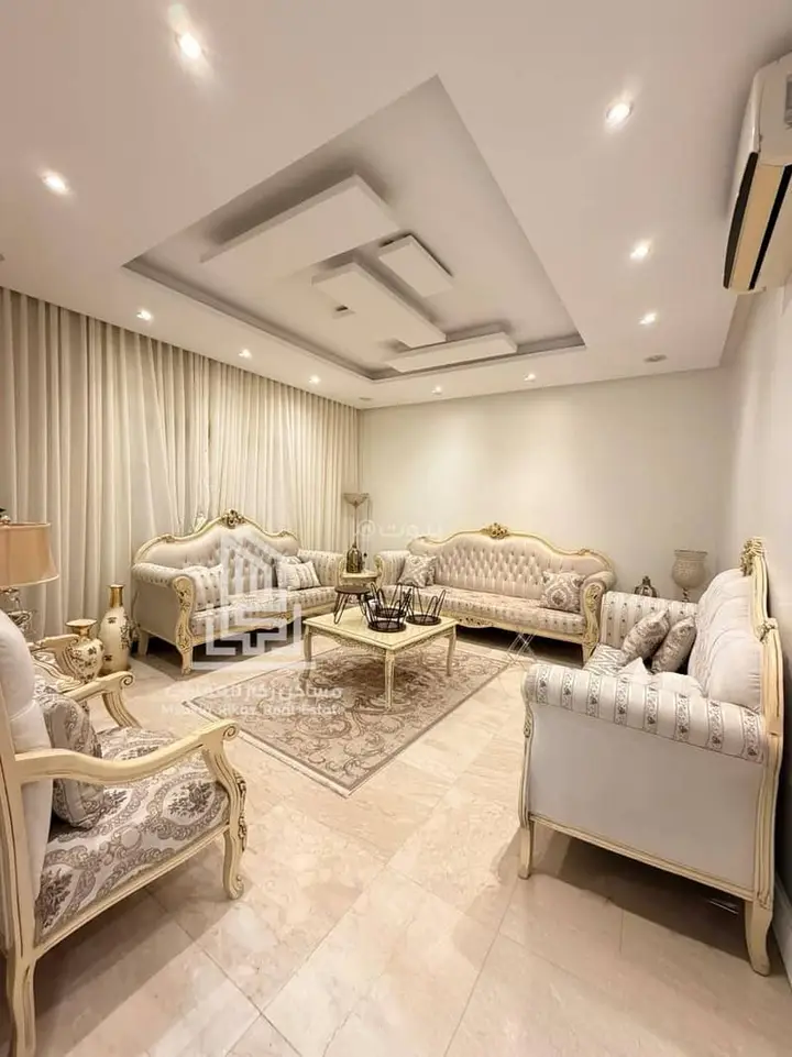 5 bedroom villa in Al Rabwa, Riyadh 6