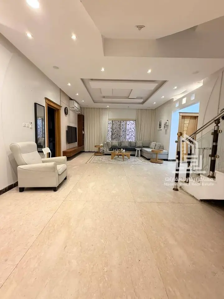 5 bedroom villa in Al Rabwa, Riyadh 10