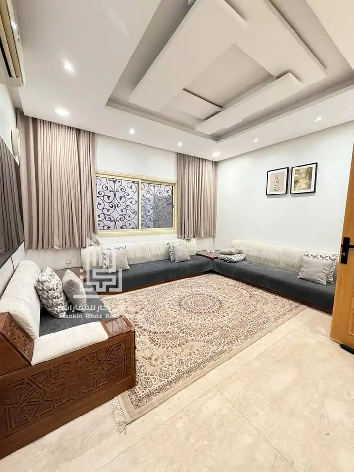 5 bedroom villa in Al Rabwa, Riyadh 12