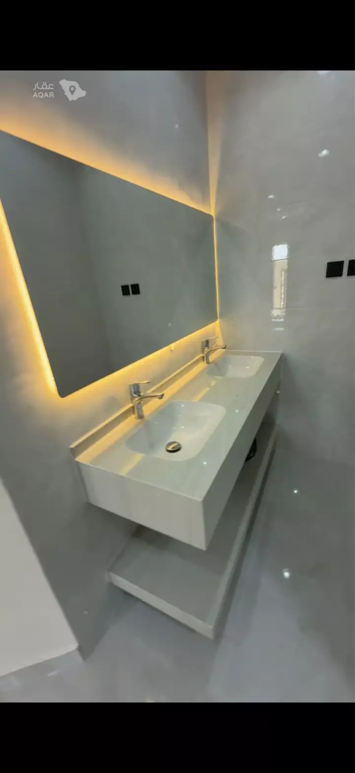5 bedroom apartment in Al Wahah, Khamis Mushait 5