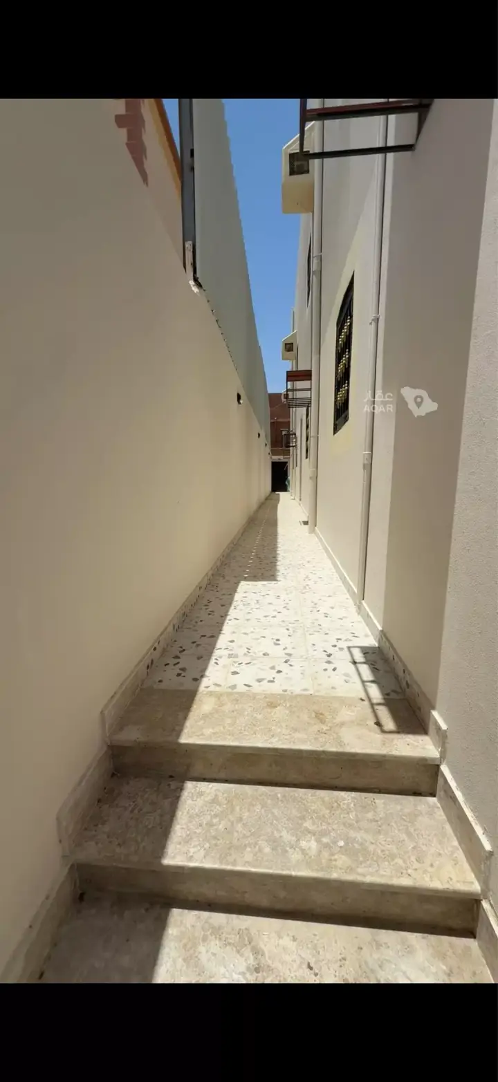 5 bedroom apartment in Al Wahah, Khamis Mushait 2