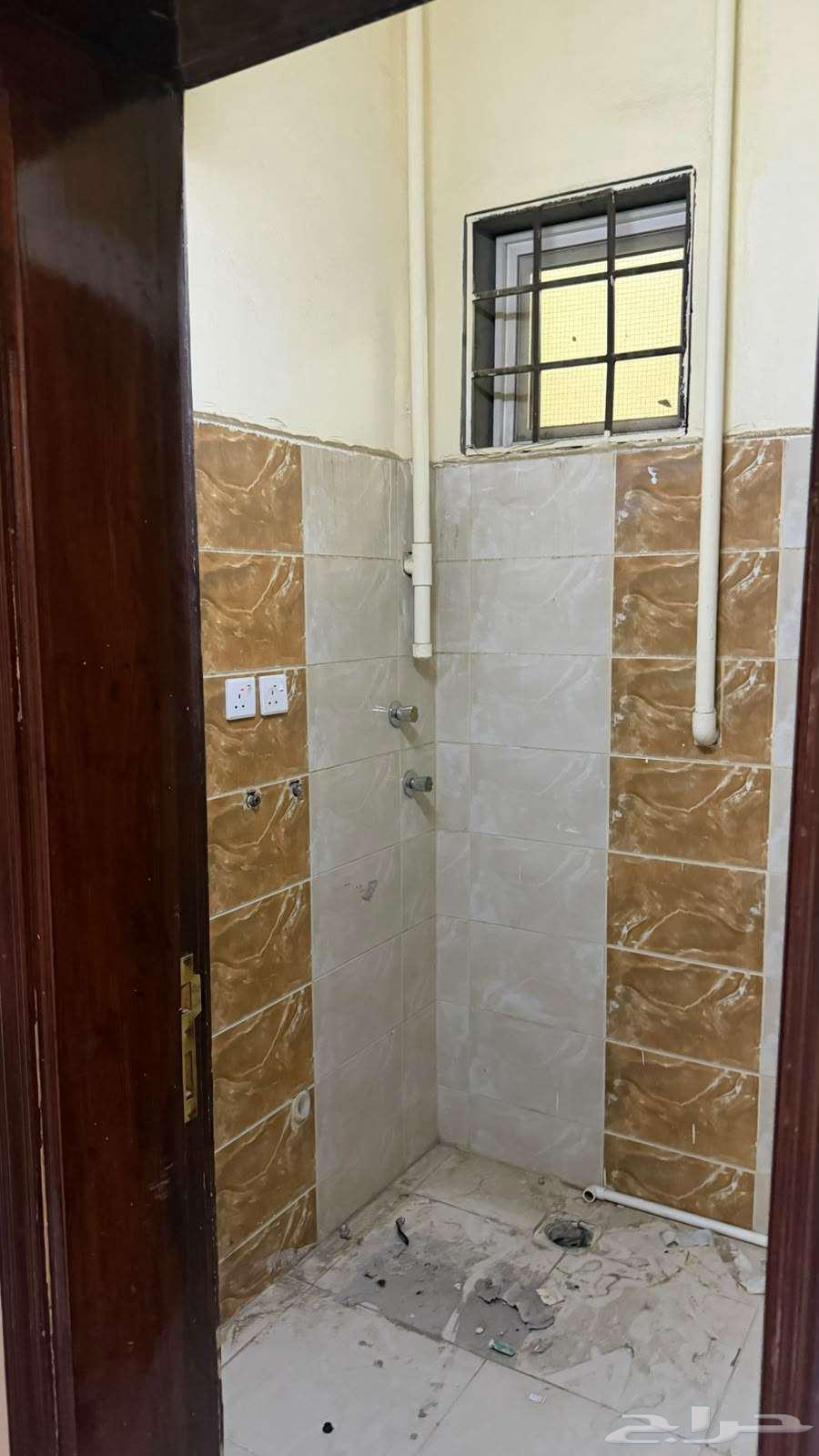 4 bedroom apartment in Shawran, Madinah 3