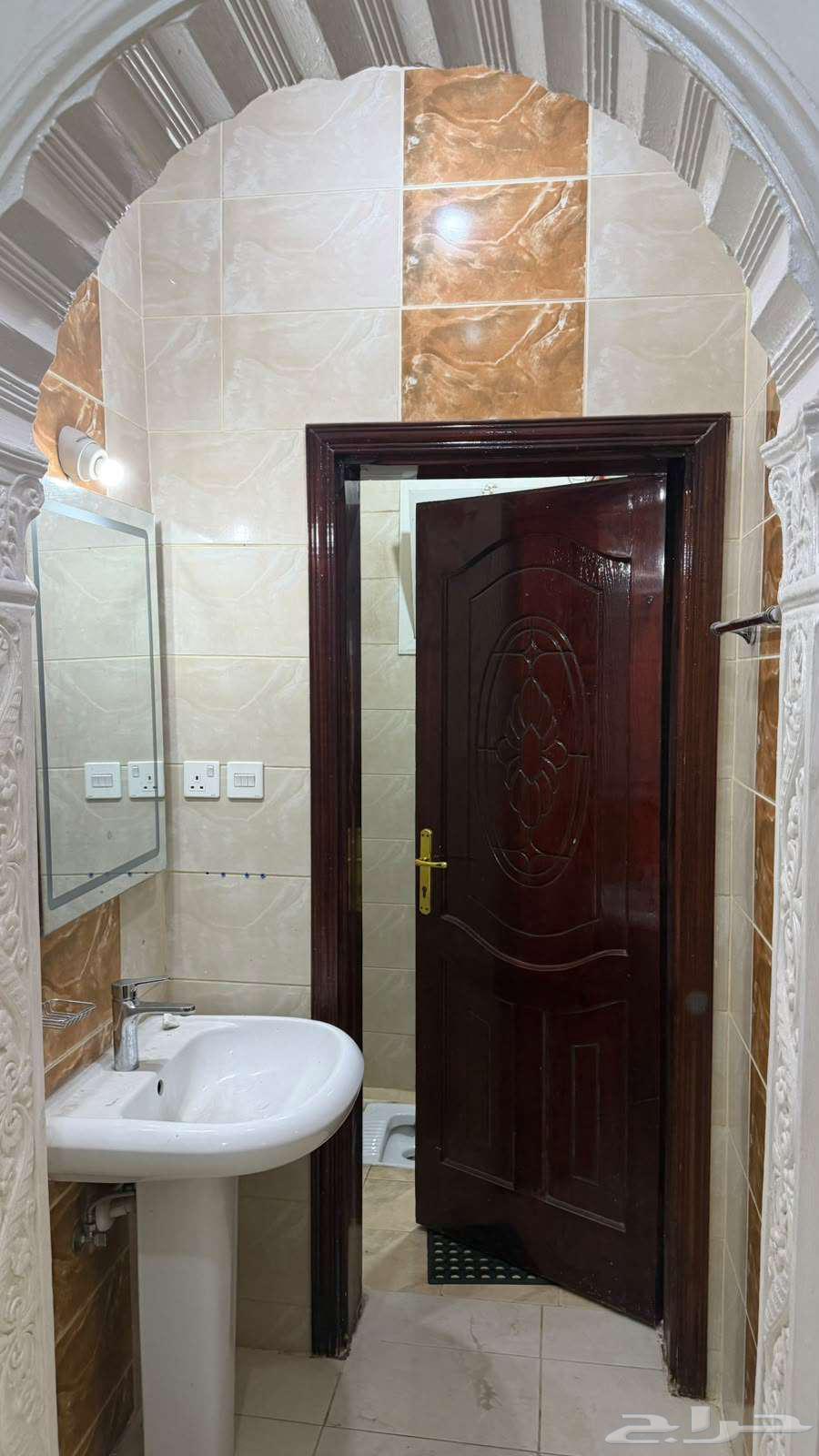 4 bedroom apartment in Shawran, Madinah 13