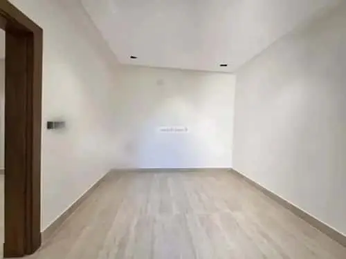 7 bedroom villa in Okaz, Riyadh 3