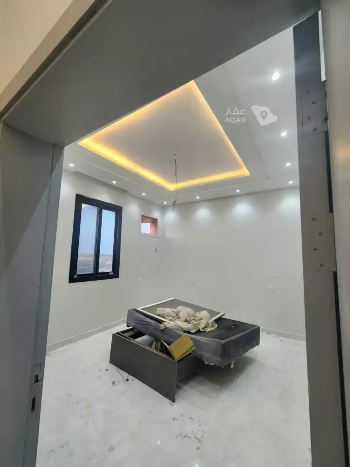 4 bedroom villa in Az Zomorod, Jeddah 5