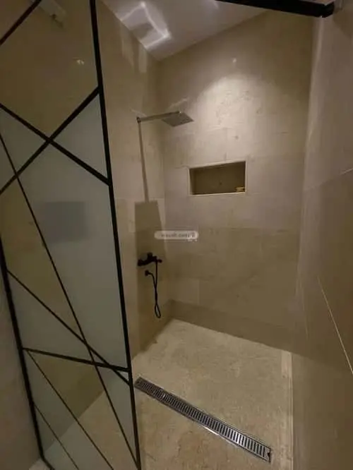 3 bedroom apartment in Abhur North, Jeddah 5