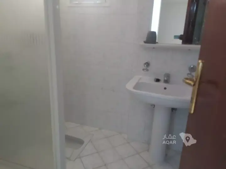 4 bedroom villa in Al Quds, Eastern Province 15