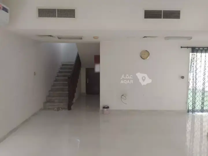 4 bedroom villa in Al Quds, Eastern Province 7