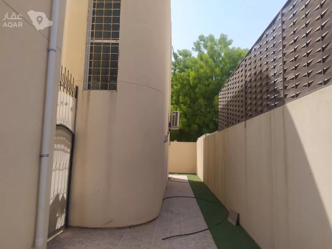 فيلا 4 غرف في القدس، مدينة الجبيل الصناعية 14