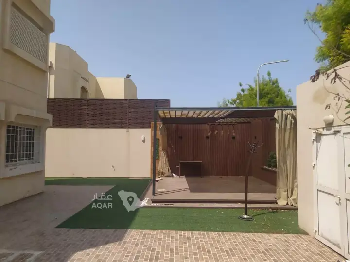 4 bedroom villa in Al Quds, Eastern Province 19