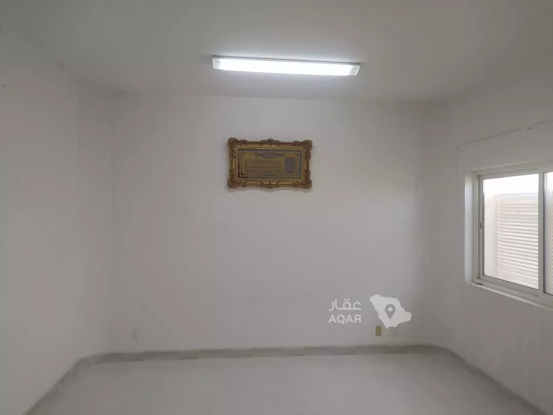 فيلا 4 غرف في القدس، مدينة الجبيل الصناعية 13