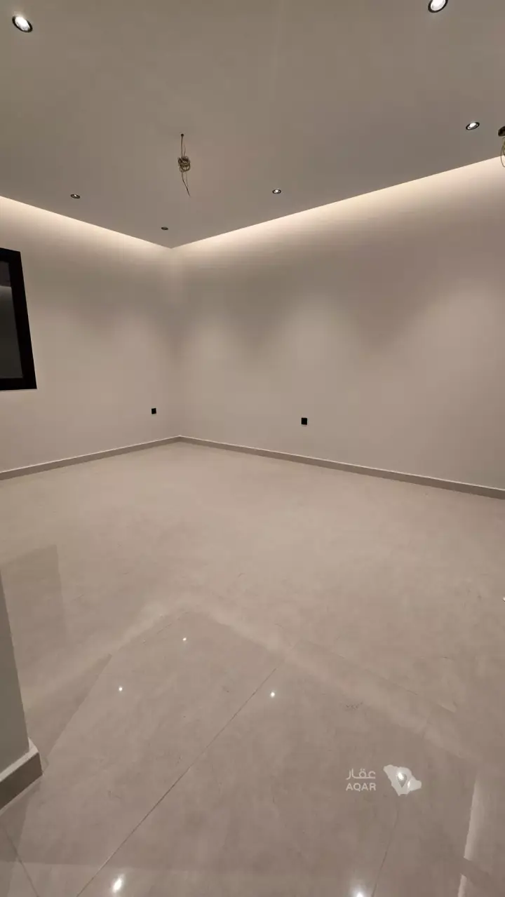4 bedroom apartment in Al Zahra, Jeddah 2